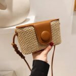 ZRE-AEWBAG New summer straw box package fashion one shoulder worn handbag beach vacation brim contracted wind small package